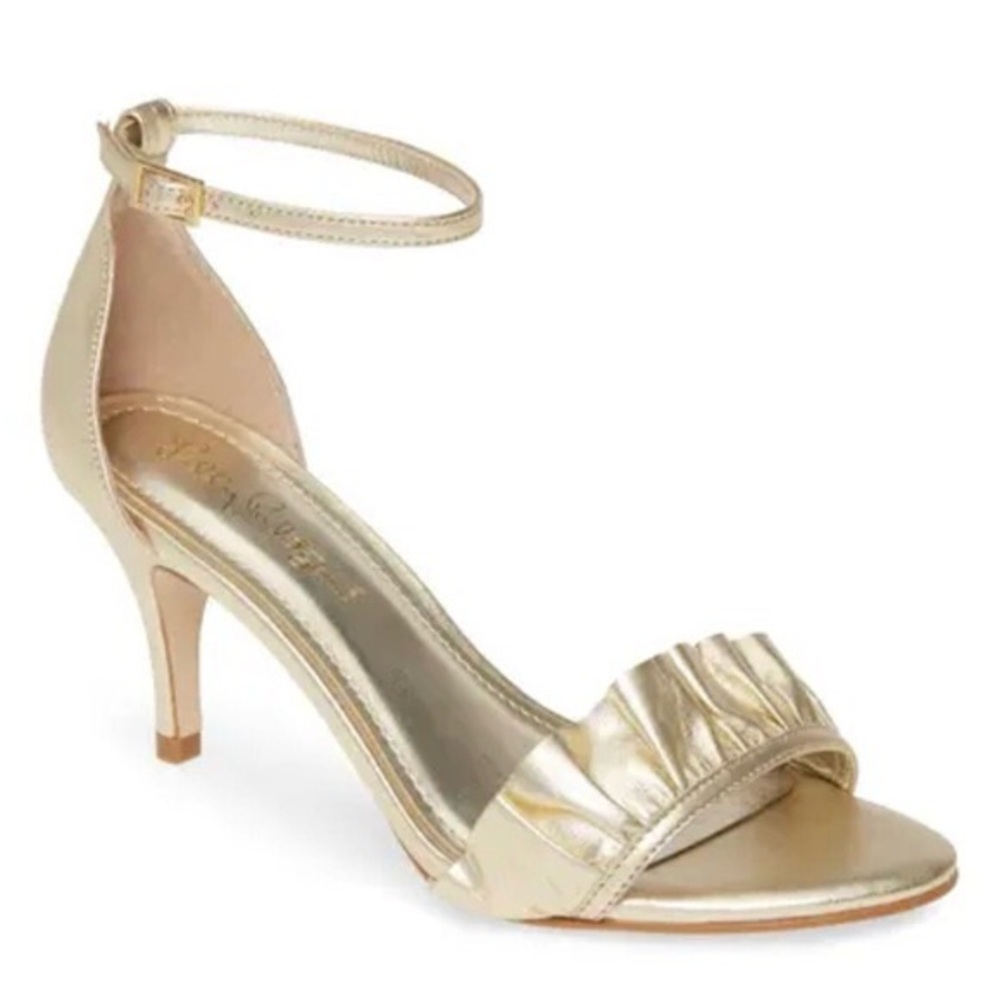 Like NEW! Leather Lilly Pulitzer "Carly" heel in a gold metallic Ruffle Sandal